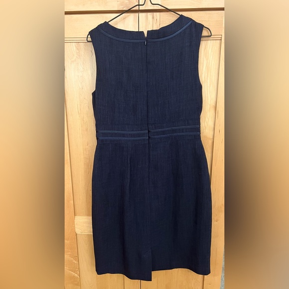 Navy Sleeveless Sheath Dress Size 4 - Picture 2 of 3